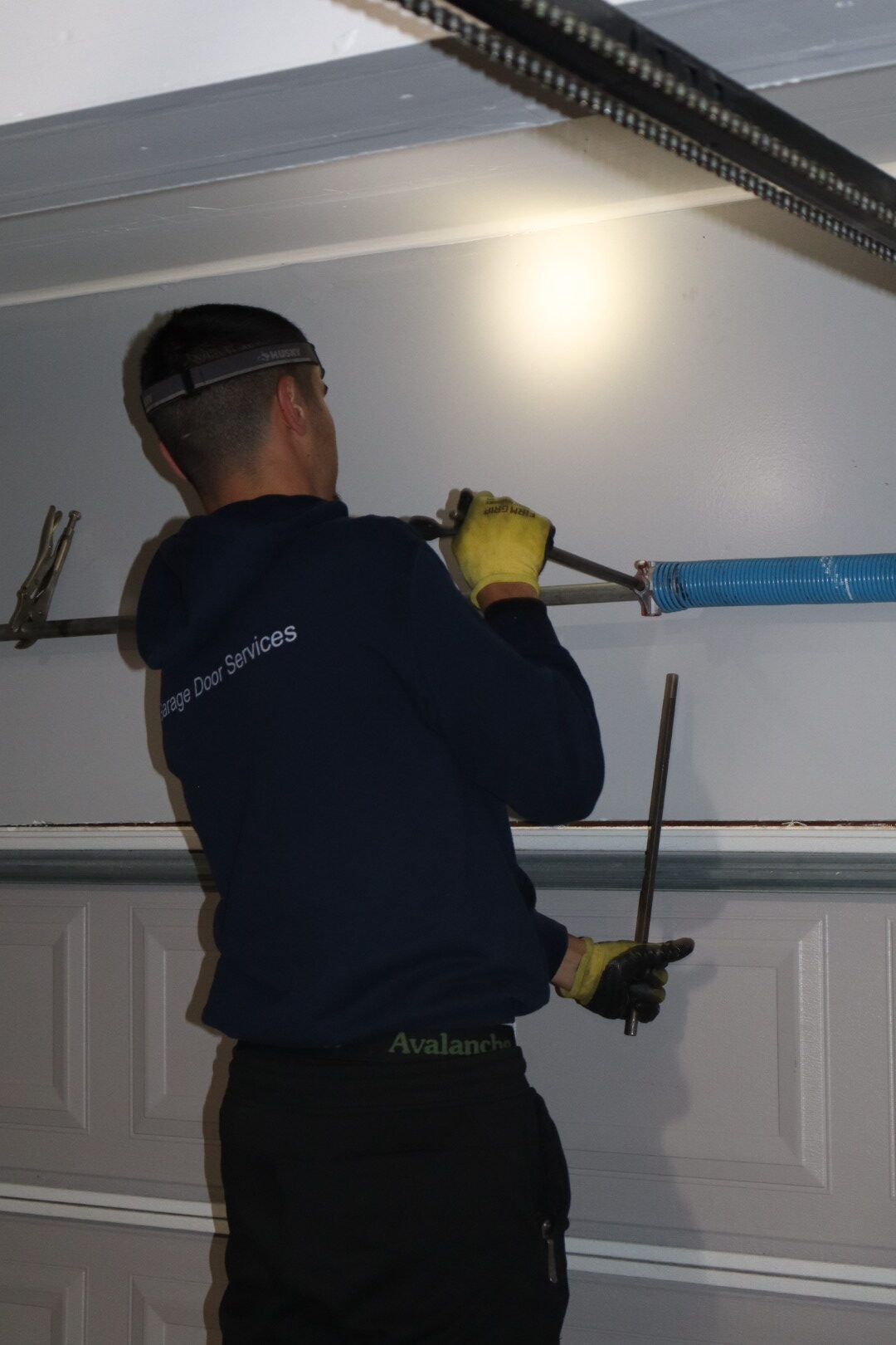 Affordable garage door repair Aurora